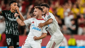 皇马新帅阿隆索面临维尼修斯续约难题：平衡发展与利益